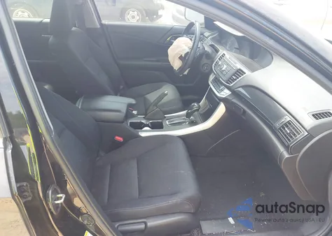 2015 Honda Accord Sport z USA, uszkodzony, nr VIN 1HGCR2F50FA084293